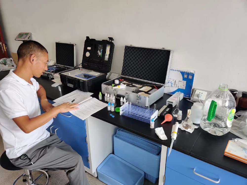 江蘇題橋環(huán)境工程有限公司購(gòu)買云唐肥料檢測(cè)儀